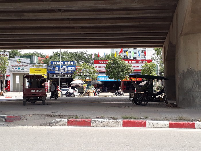 Nang nong ky luc, hang quan via he Ha Noi e tham-Hinh-5